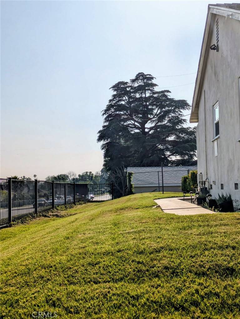 Colton, CA 92324,805 Valencia DR