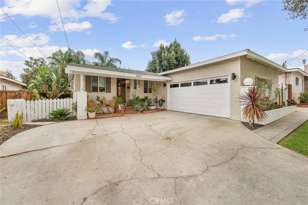 Redlands, CA 92373,1221 San Jacinto
