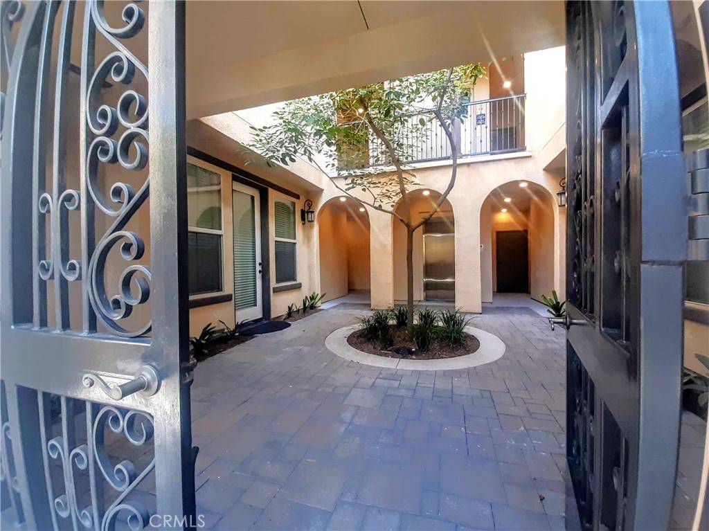 Brea, CA 92823,3312 Merida