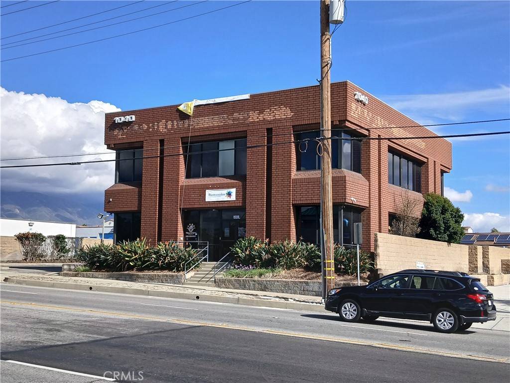 Upland, CA 91768,1040 N Benson AVE