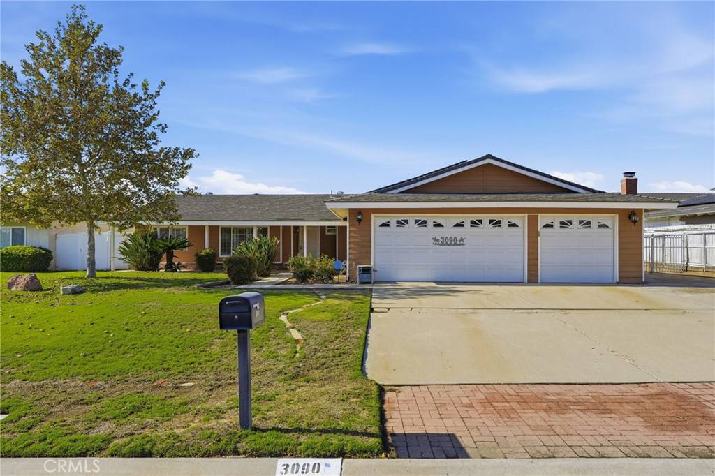 Norco, CA 92860,3090 Bronco LN