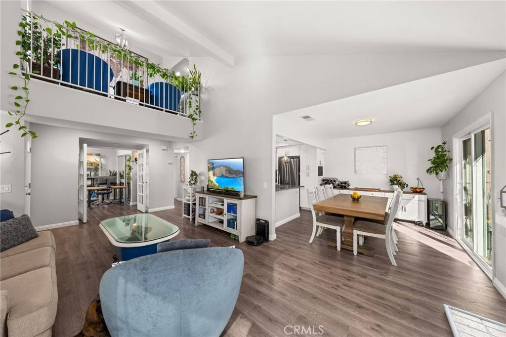 Corona, CA 92882,1651 Sumac