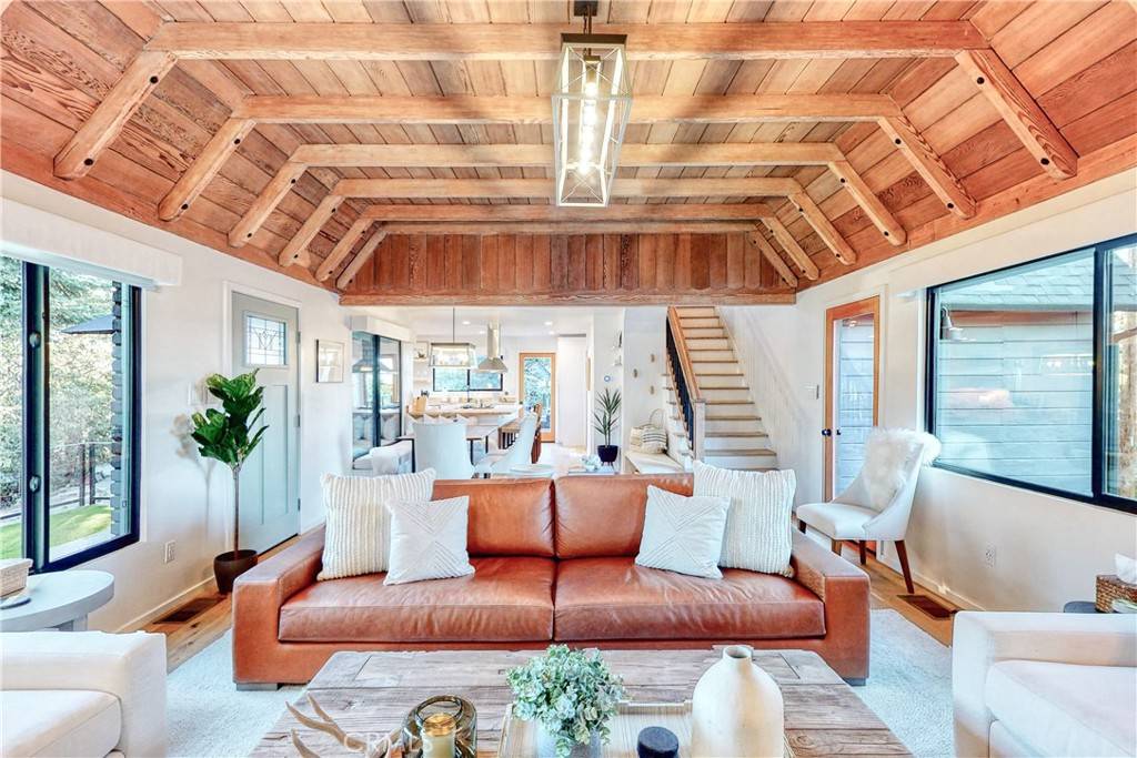 Lake Arrowhead, CA 92352,481 Heliotrope DR