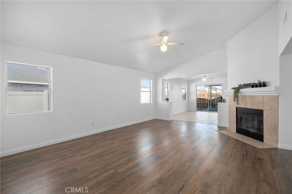 Victorville, CA 92392,11792 Harwood