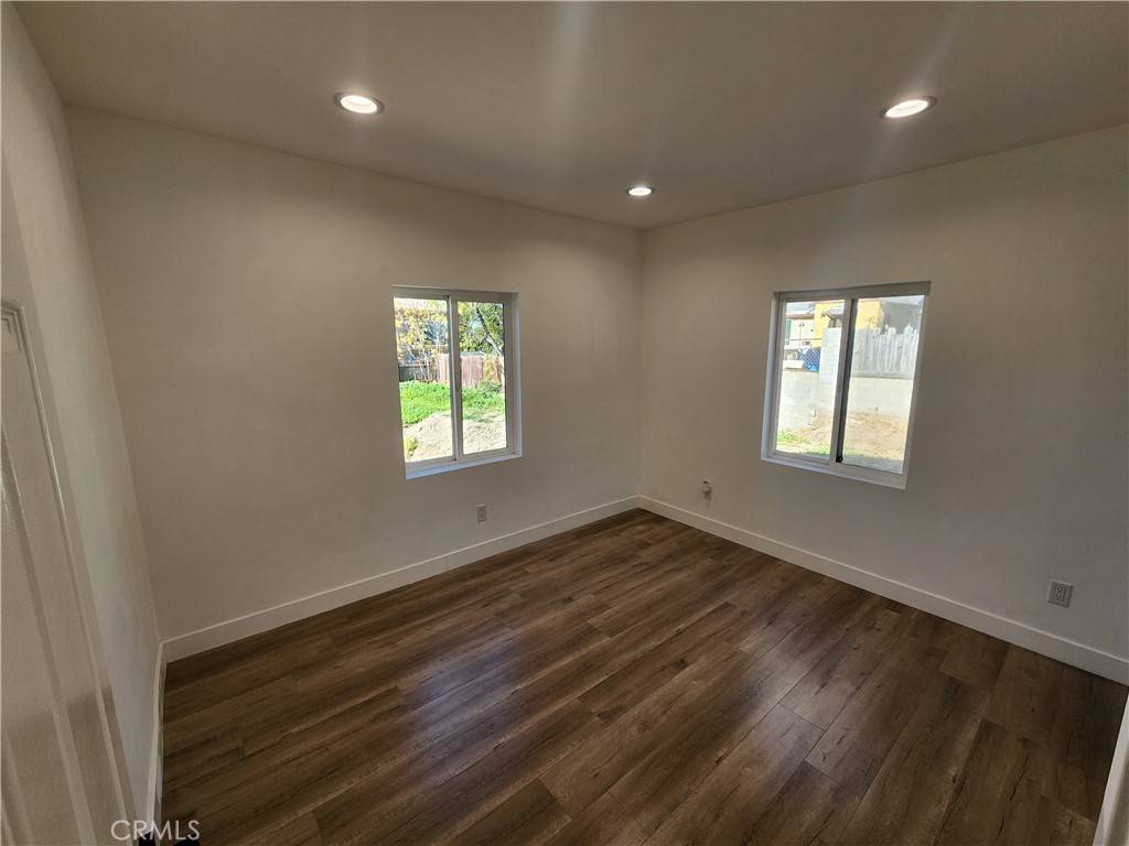 Tujunga, CA 91042,7665 Machrea