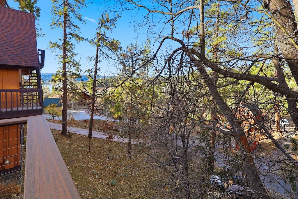 Fawnskin, CA 92333,1053 Bruin