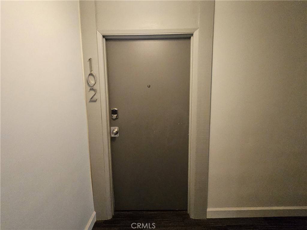 West Hollywood, CA 90069,960 Larrabee ST #102
