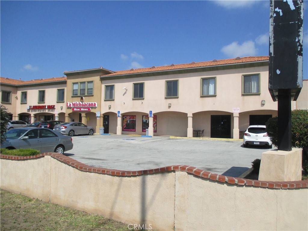 Inglewood, CA 90301,303 W Manchester BLVD #203