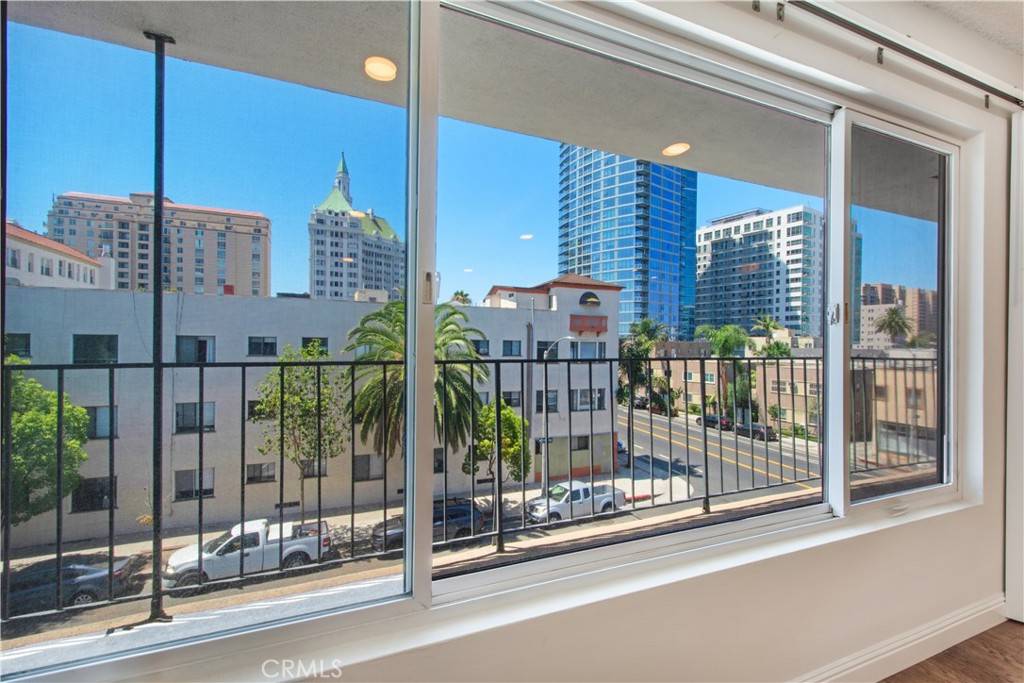 Long Beach, CA 90802,801 E 1st ST #15