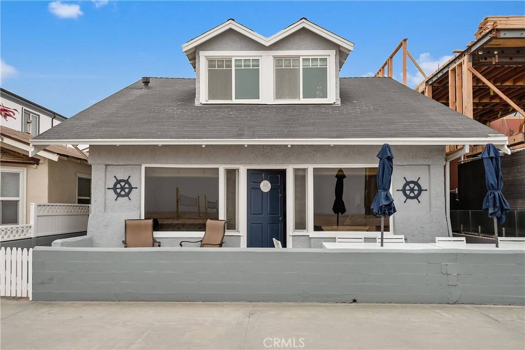 Hermosa Beach, CA 90254,16 The Strand
