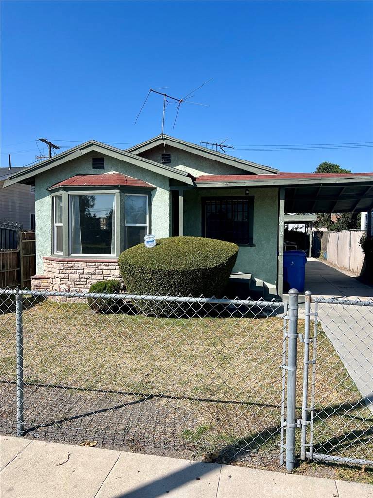 Los Angeles, CA 90047,1619 W 68th Street