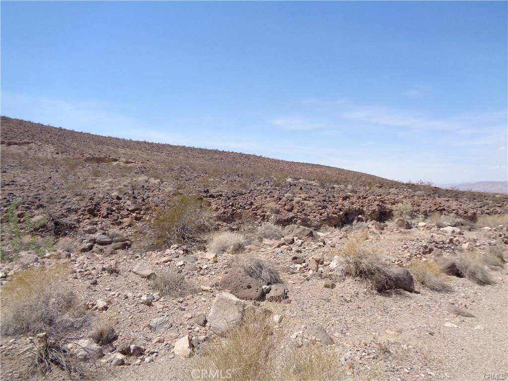 Newberry Springs, CA 92327,1 Rocky View Rd.
