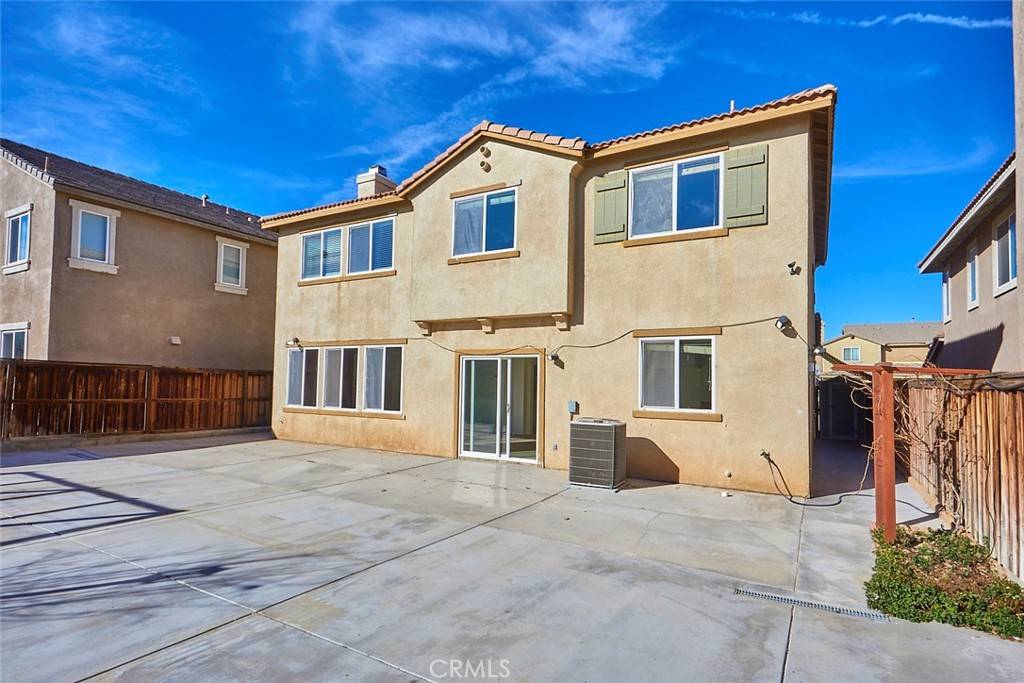 Hesperia, CA 92344,12943 Susanville st