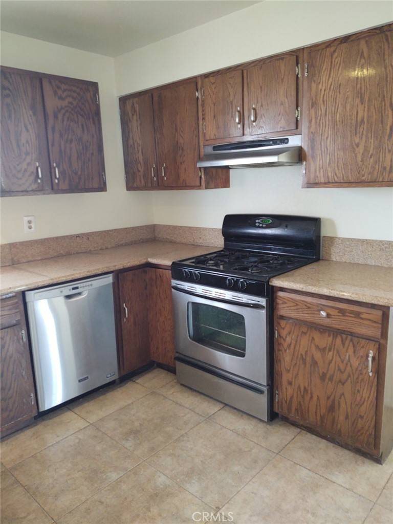 Phelan, CA 92371,8715 Lebec RD