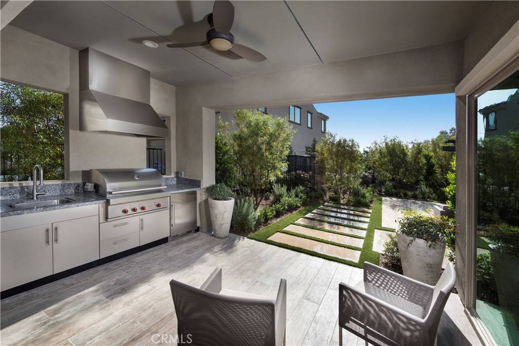 West Hills, CA 91304,8300 Mariposa Court