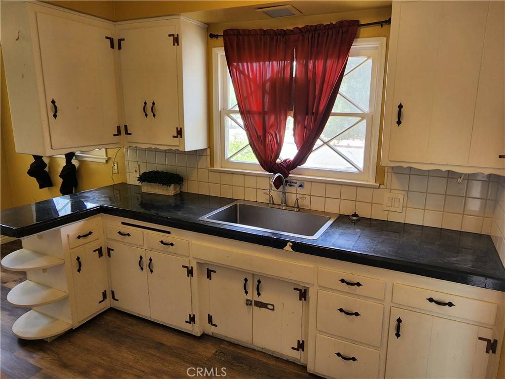 Winnetka, CA 91306,8736 Delco AVE