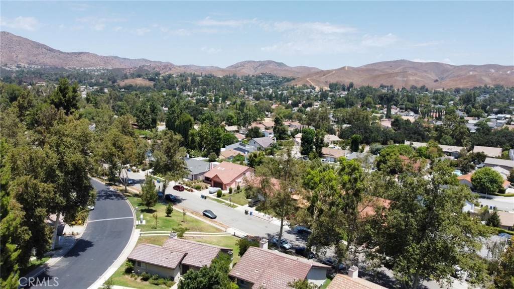 Oak Park, CA 91377,16 Sparrowhawk LN