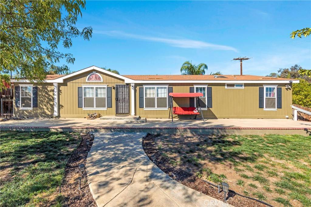 Perris, CA 92570,18495 Darin DR