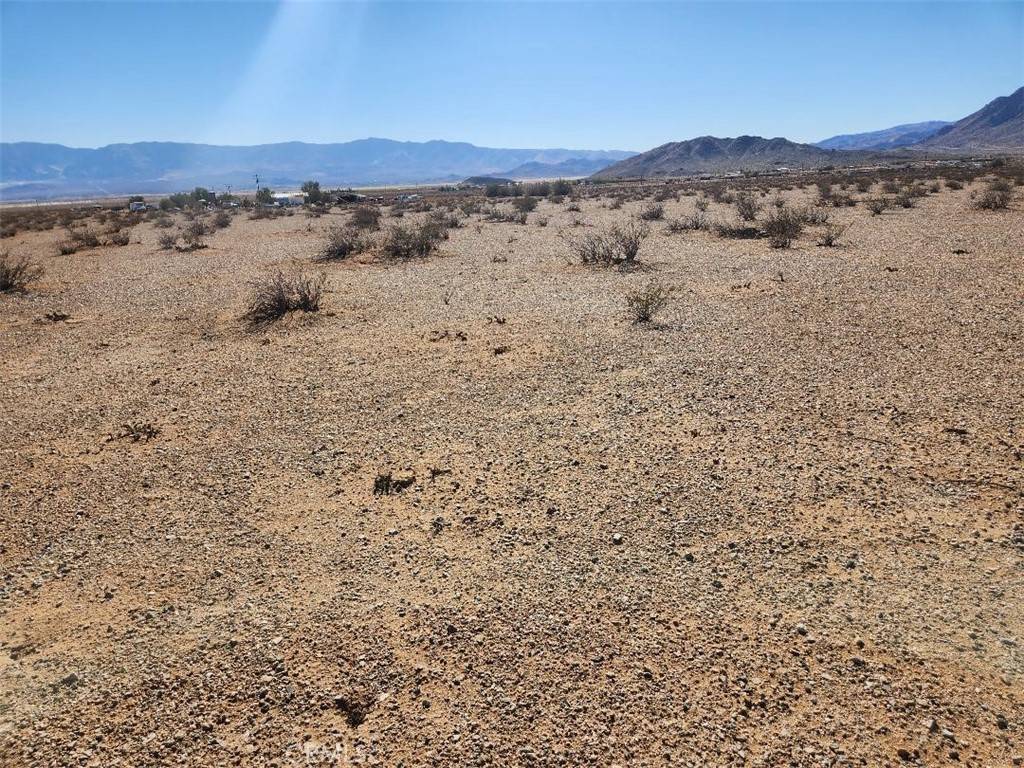 Lucerne Valley, CA 92356,0 Huff RD