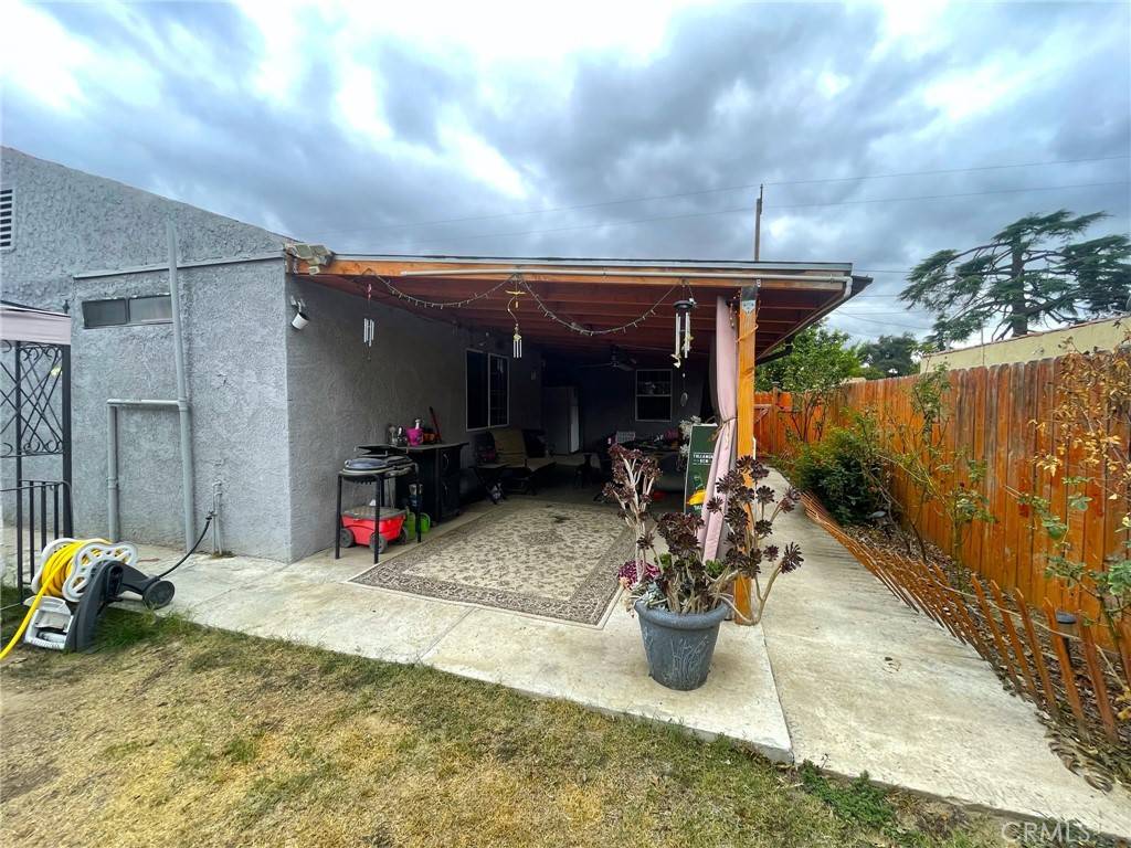 Colton, CA 92324,839 W G ST