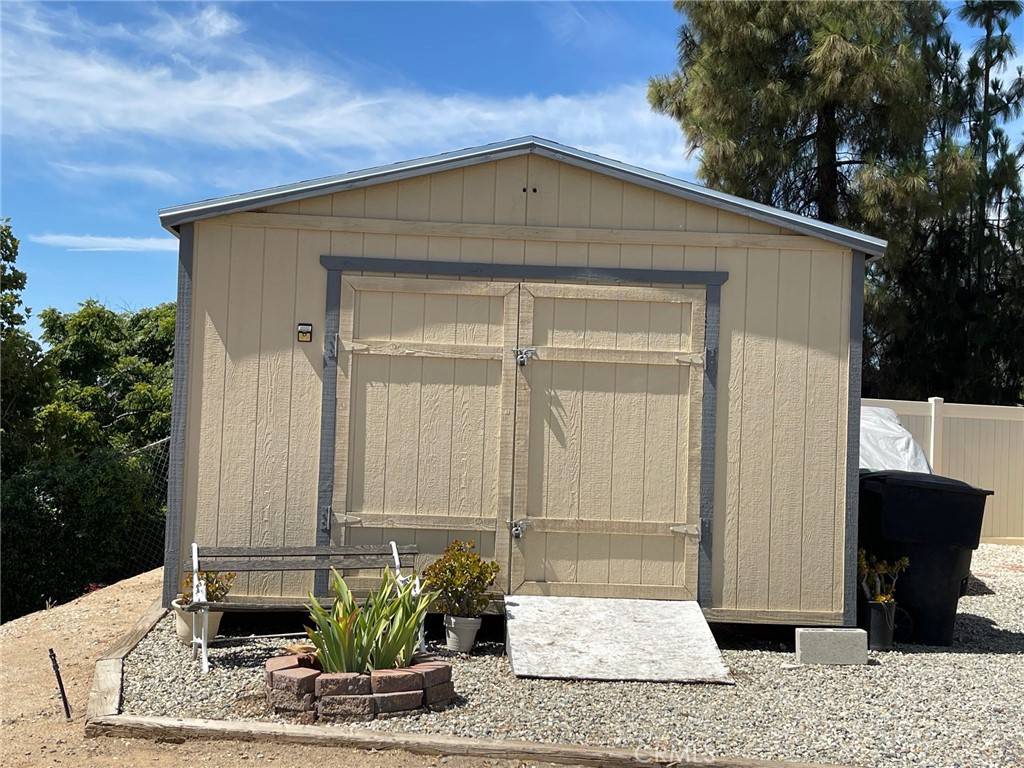 Perris, CA 92570,18801 Cable LN
