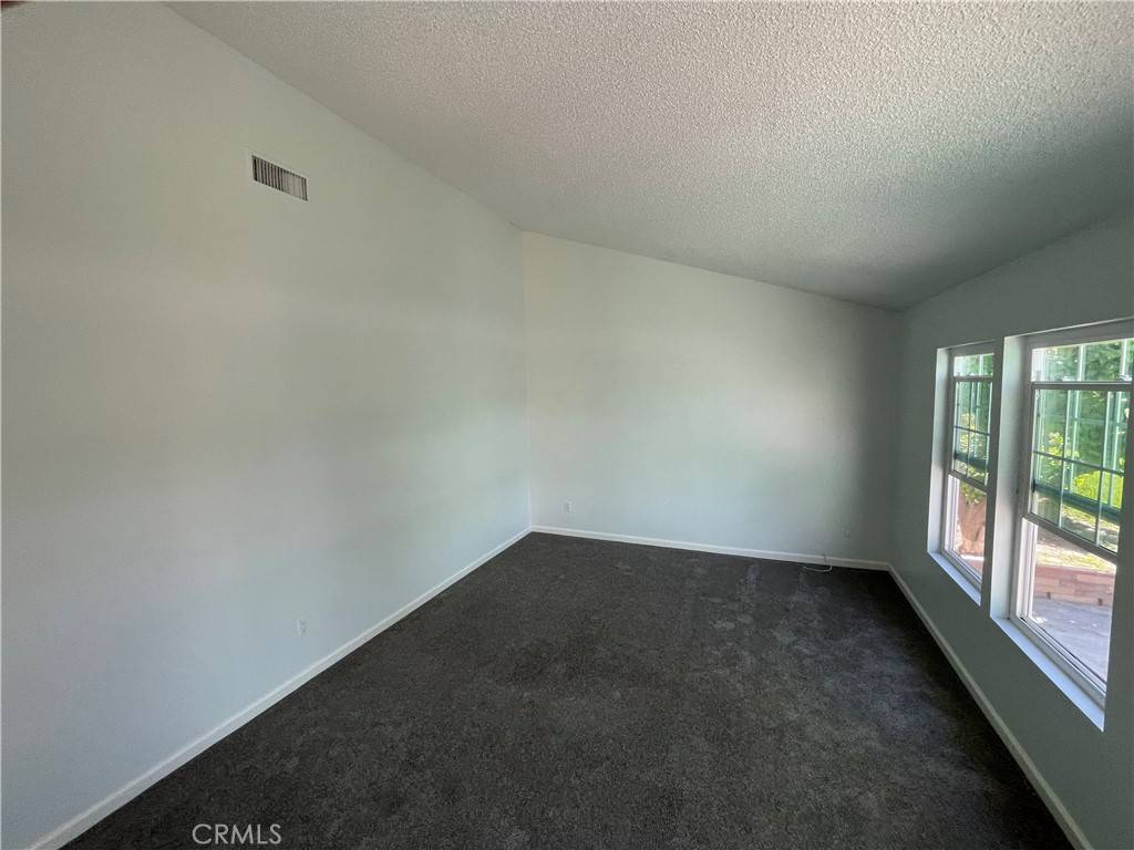 Colton, CA 92324,1855 Clear Creek LN