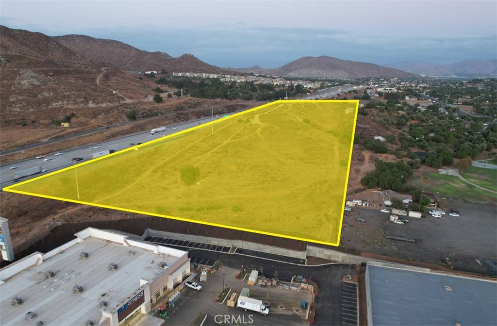 Jurupa Valley, CA 92509,0 Mission Boulevard