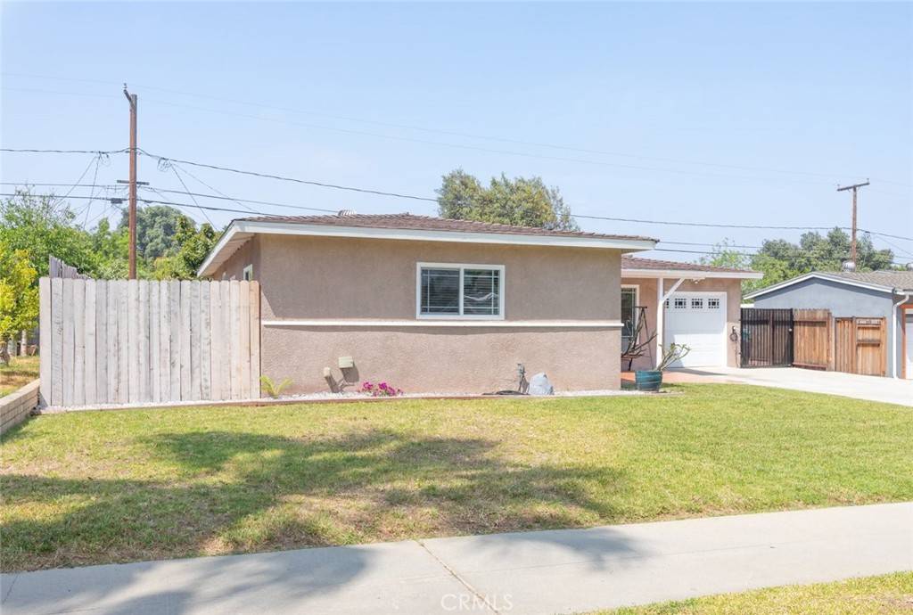 Riverside, CA 92506,3036 David ST