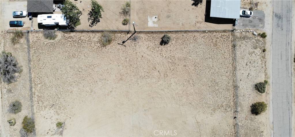 Joshua Tree, CA 92252,61956 Mountain View CIR