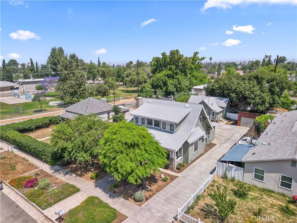 Redlands, CA 92374,909 Stillman AVE