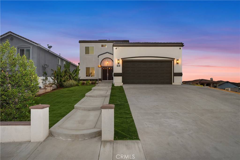 Riverside, CA 92503,13104 Via Alia