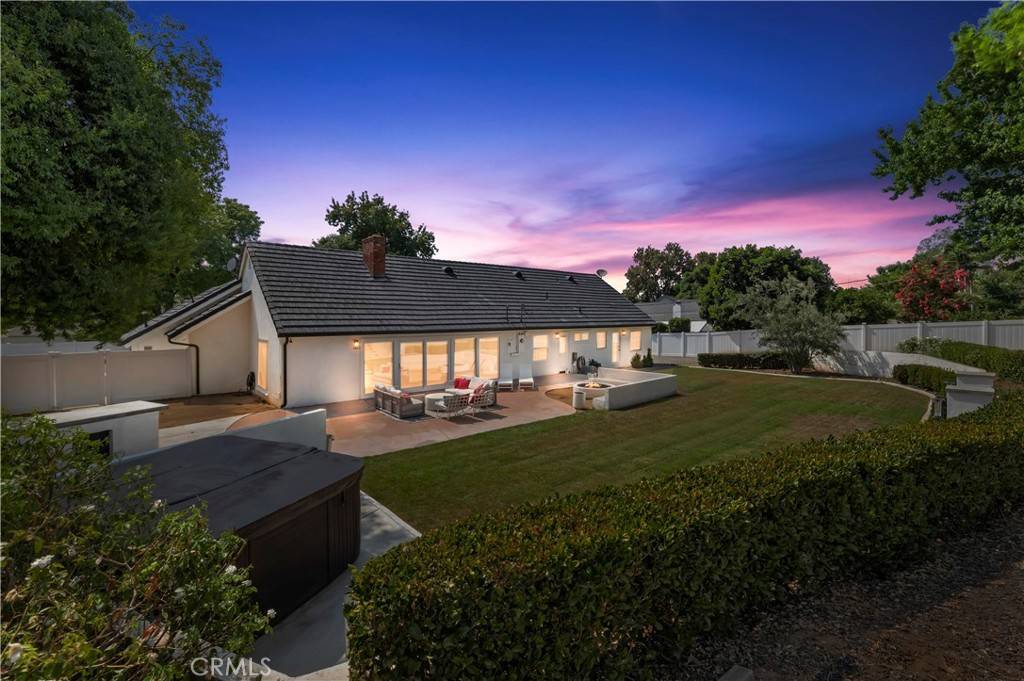 Riverside, CA 92506,7398 Whitegate AVE