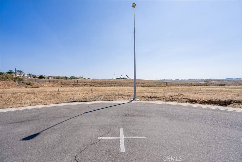Riverside, CA 92506,7955 Featherstone CT