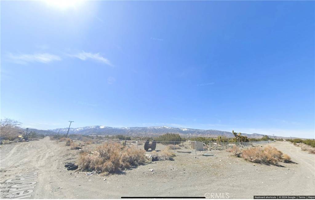 Pinon Hills, CA 92372,0 Smoke Tree RD