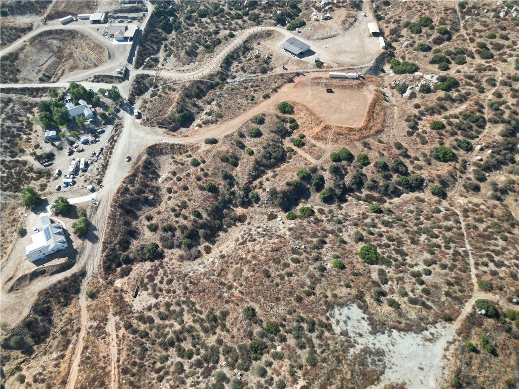 Nuevo, CA 92567,3 Arrow RD