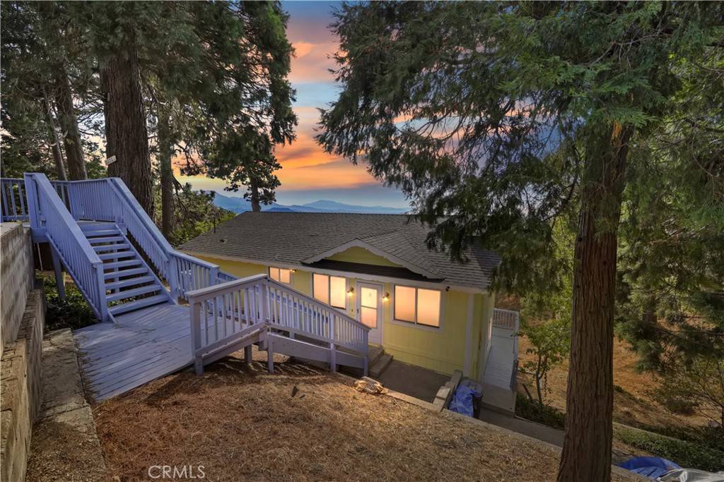 Crestline, CA 92325,22781 Crest Forest DR #2048