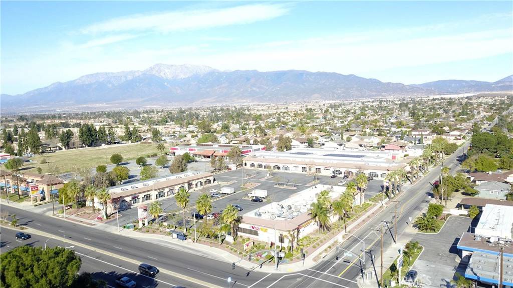 Fontana, CA 92335,17250 17264 Foothill BLVD #G-H