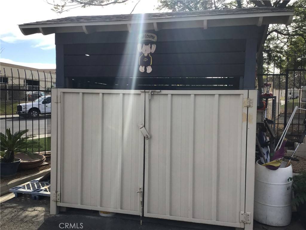 Jurupa Valley, CA 92509,1689 Production CIR NE
