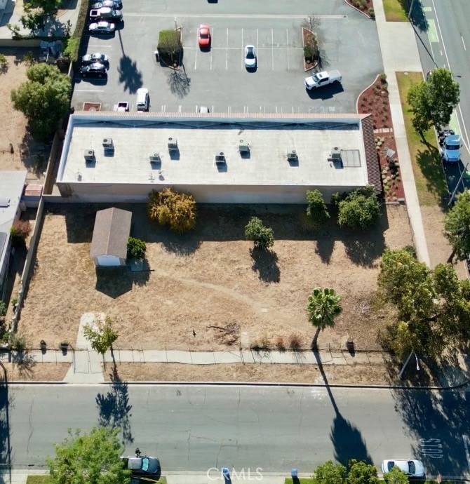 Ontario, CA 91762,1727 S Euclid AVE