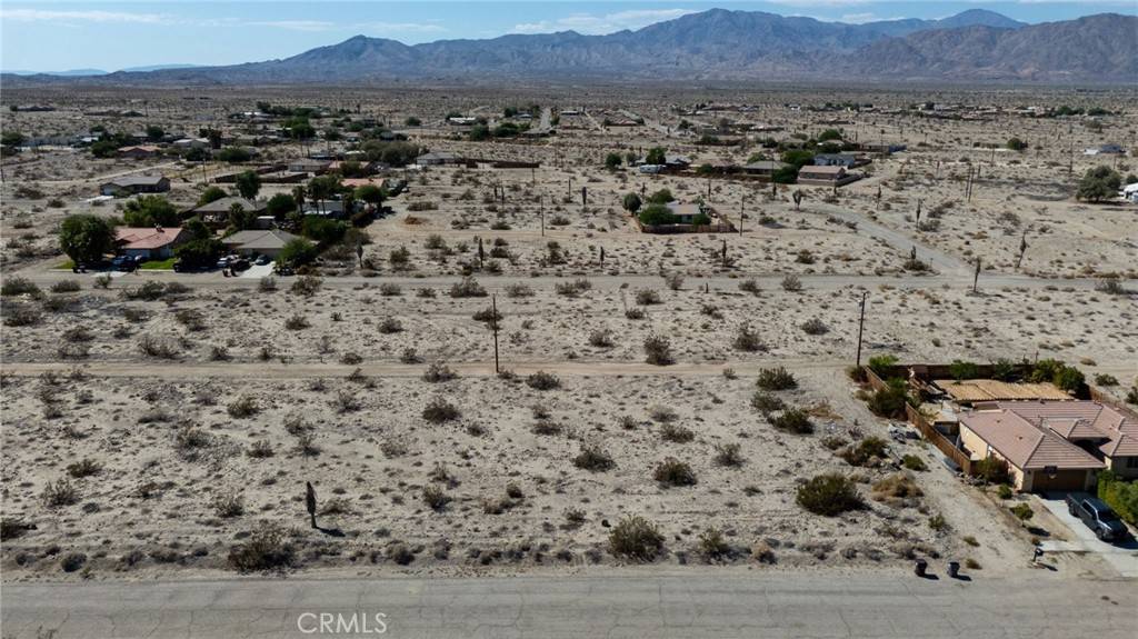 Thermal, CA 92274,2829 Calhoun ST