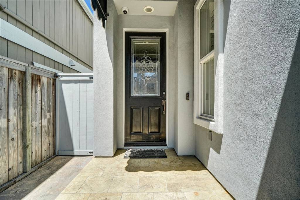 Newport Beach, CA 92661,206 E Balboa BLVD