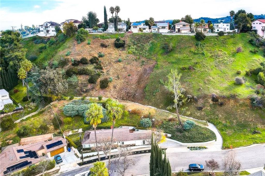 Woodland Hills, CA 90077,4329 Torreon DR