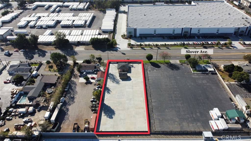 Fontana, CA 92337,15594 Slover AVE