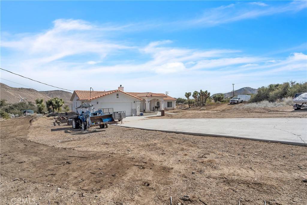Phelan, CA 92371,6513 Monte Vista RD