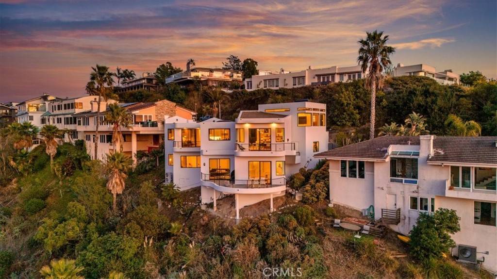 Laguna Beach, CA 92651,1425 Skyline DR