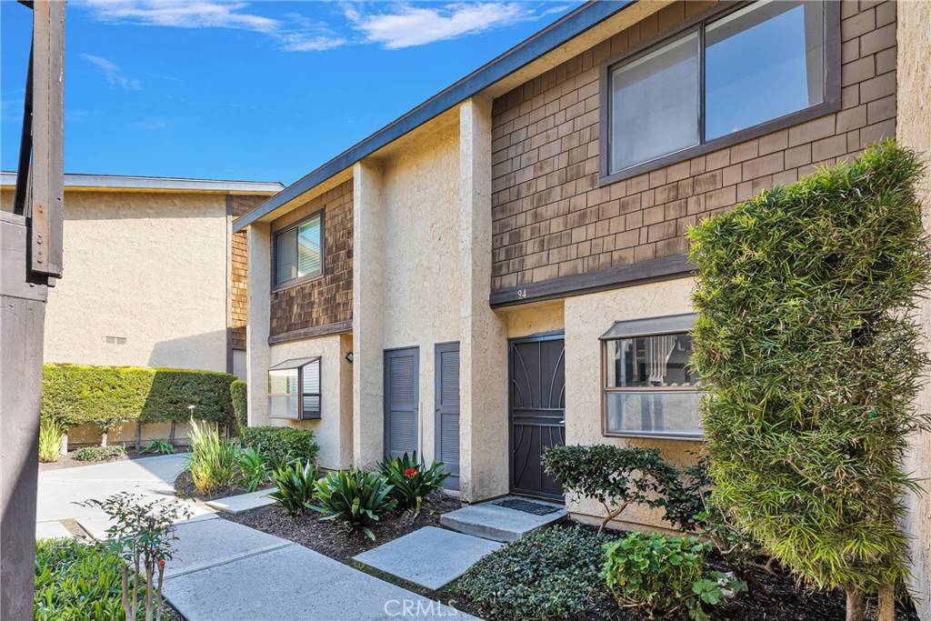 Lakewood, CA 90715,12750 Centralia ST #94
