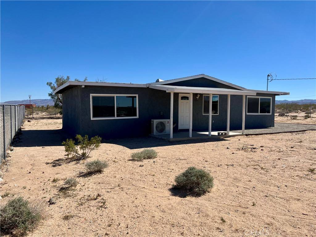 Joshua Tree, CA 92252,65057 Venus ST