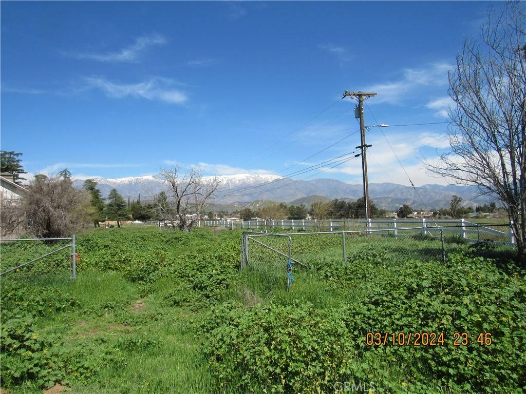 Banning, CA 92220,0 Wesley n Hathaway