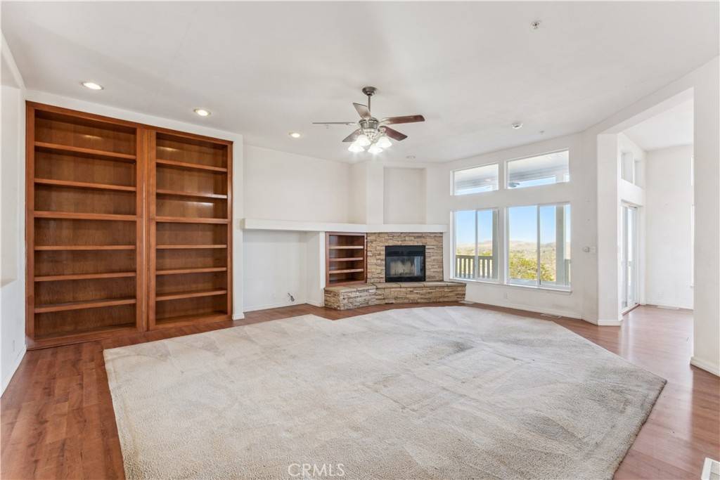 Landers, CA 92285,57120 Luna Vista LN
