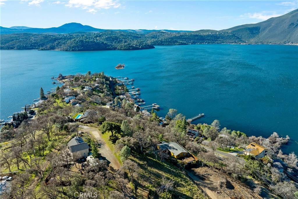 Clearlake, CA 95424,3111 Oak Crest DR